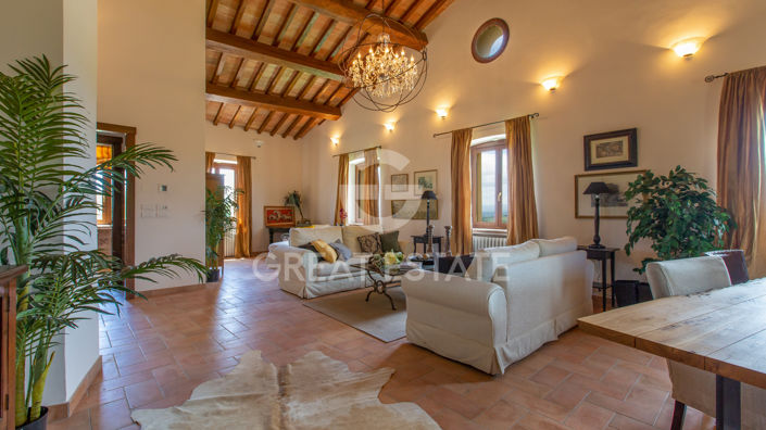 Image No.14-4 Bed Country House for sale