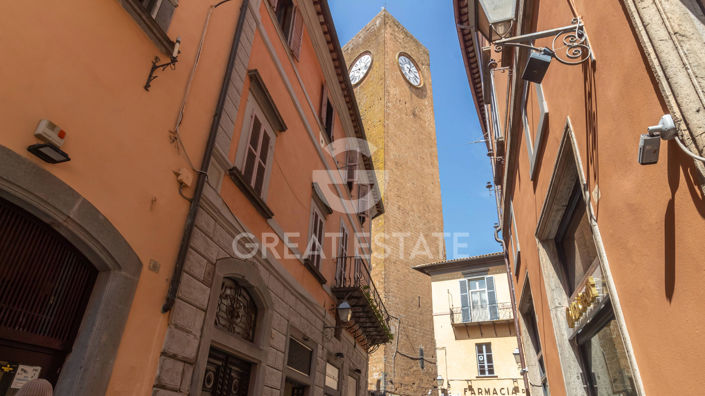 Image No.19-2 Bed Property for sale