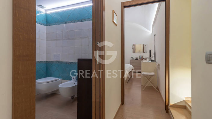 Image No.8-2 Bed Property for sale