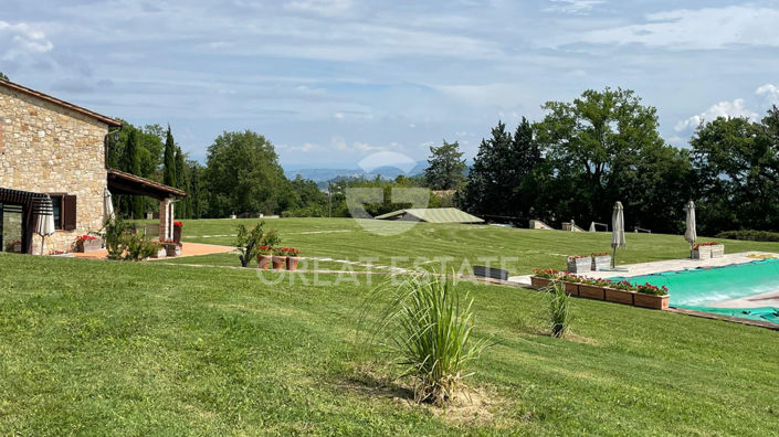 Image No.9-4 Bed Country House for sale