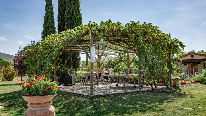 Image No.16-7 Bed Country House for sale