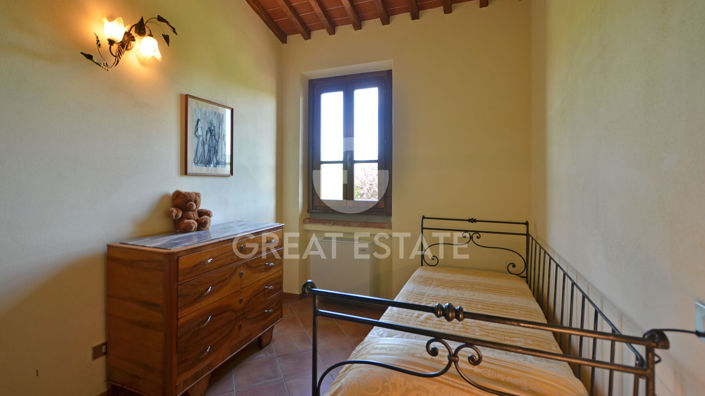 Image No.22-7 Bed Country House for sale