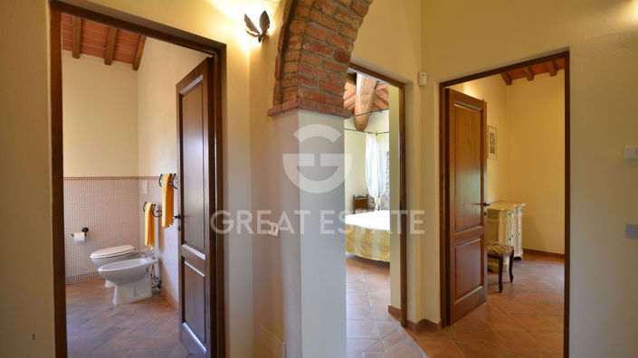 Image No.24-7 Bed Country House for sale