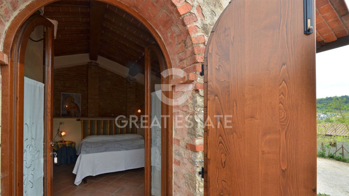 Image No.32-7 Bed Country House for sale