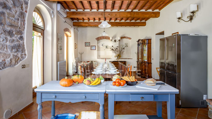 Image No.6-7 Bed Country House for sale