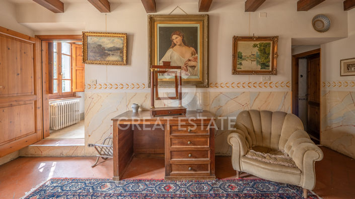 Image No.22-8 Bed Country House for sale