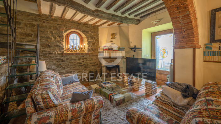 Image No.35-8 Bed Country House for sale