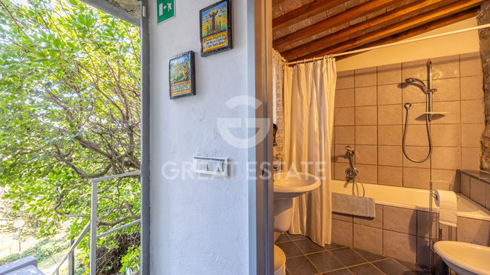 Image No.38-10 Bed Country House for sale