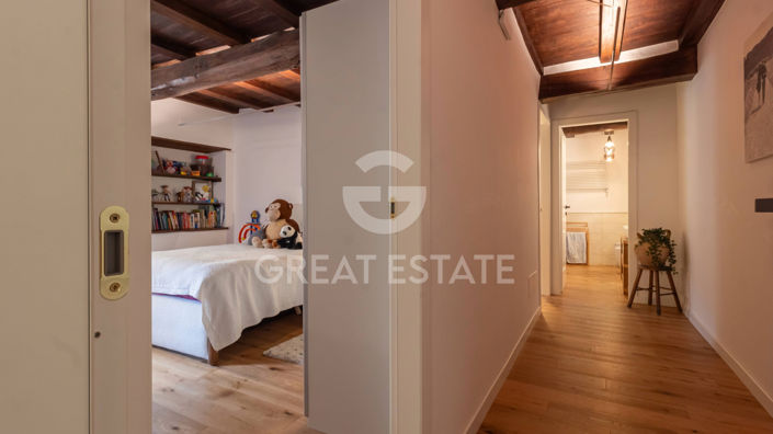 Image No.14-2 Bed Property for sale