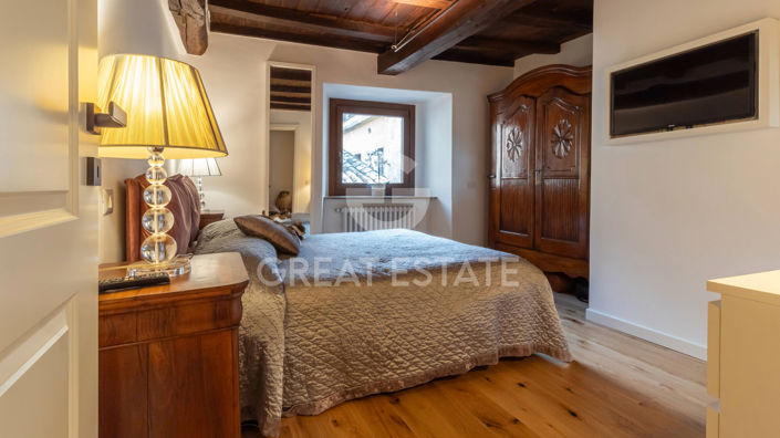 Image No.19-2 Bed Property for sale