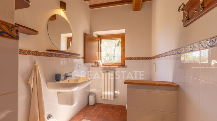 Image No.21-2 Bed Apartment for sale