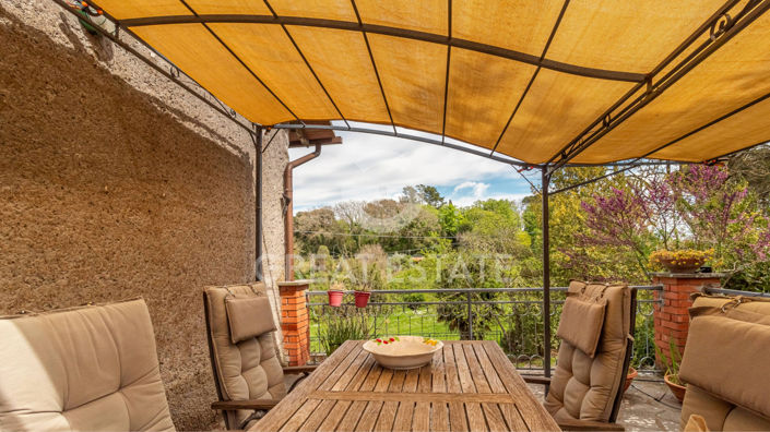 Image No.14-2 Bed Country House for sale