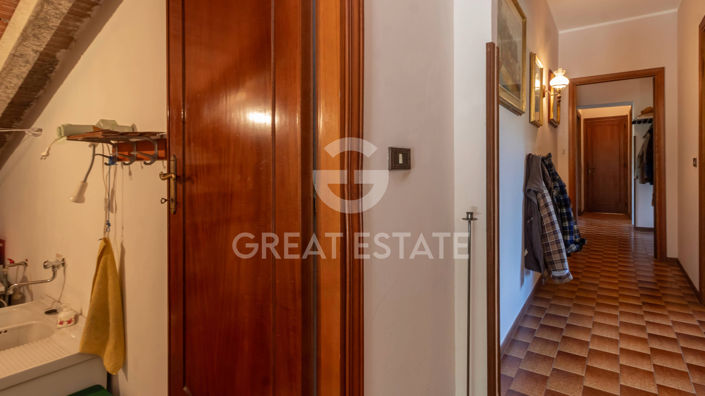 Image No.23-2 Bed Country House for sale