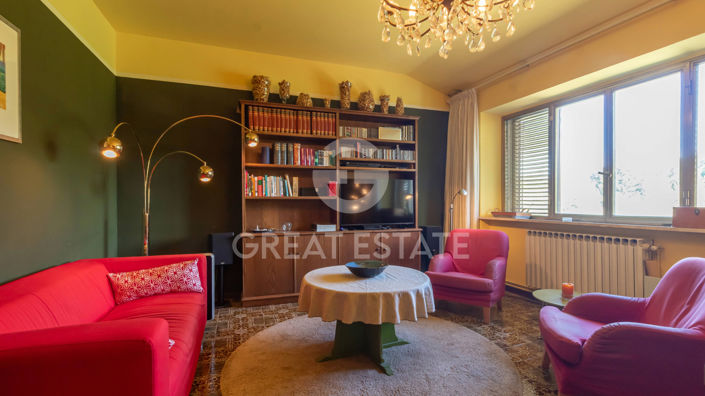 Image No.25-2 Bed Country House for sale