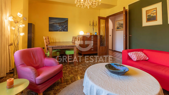 Image No.26-2 Bed Country House for sale