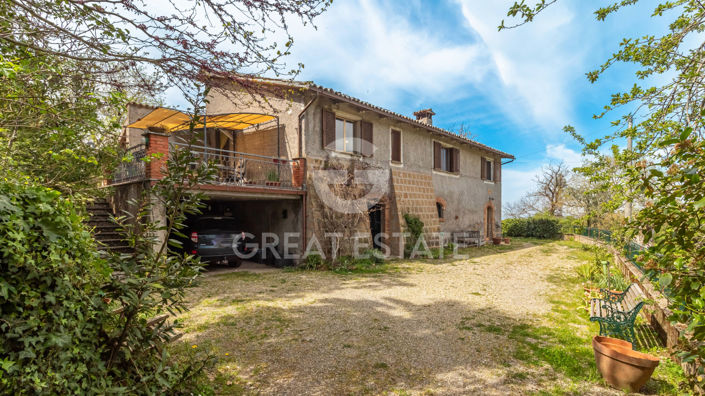 Image No.6-2 Bed Country House for sale