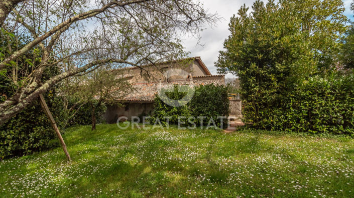 Image No.9-2 Bed Country House for sale