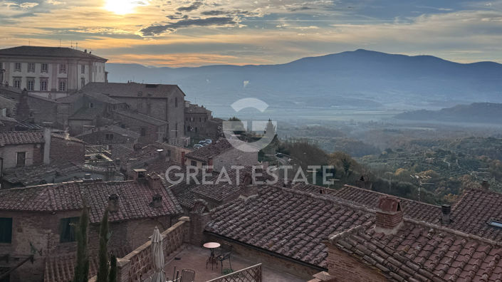 Image No.19-2 Bed Property for sale