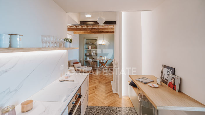 Image No.7-2 Bed Property for sale