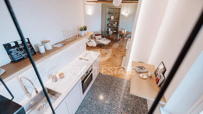 Image No.8-2 Bed Property for sale