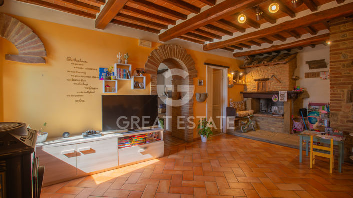 Image No.14-4 Bed Country House for sale