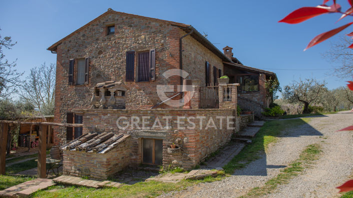 Image No.7-4 Bed Country House for sale