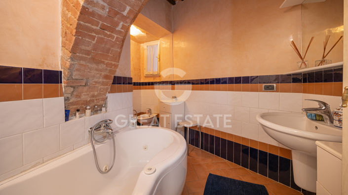 Image No.21-Propriété de 2 chambres à vendre à Siena