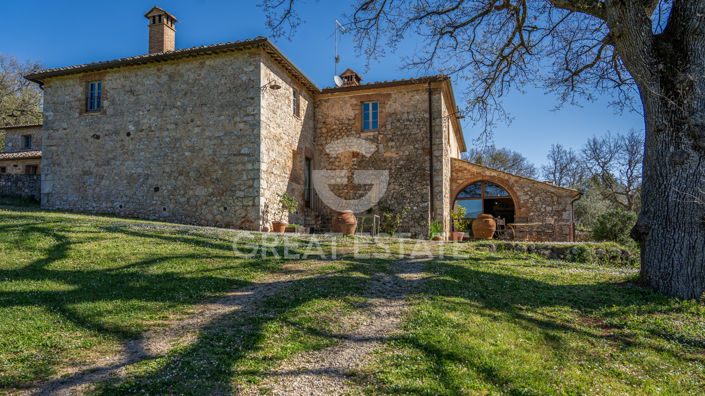 Image No.12-4 Bed Country House for sale