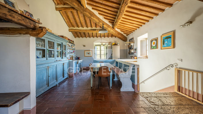 Image No.28-4 Bed Country House for sale