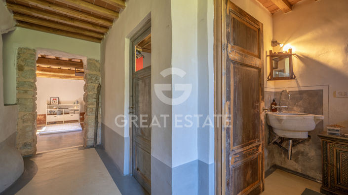 Image No.39-4 Bed Country House for sale