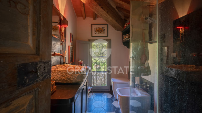 Image No.43-4 Bed Country House for sale