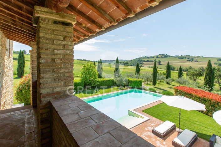 Image No.15-6 Bed Country House for sale