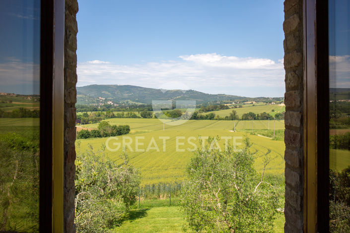 Image No.33-6 Bed Country House for sale