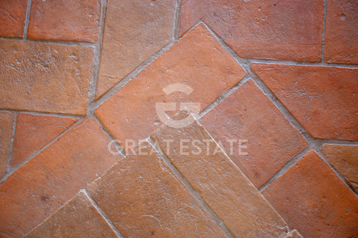 Image No.37-6 Bed Country House for sale