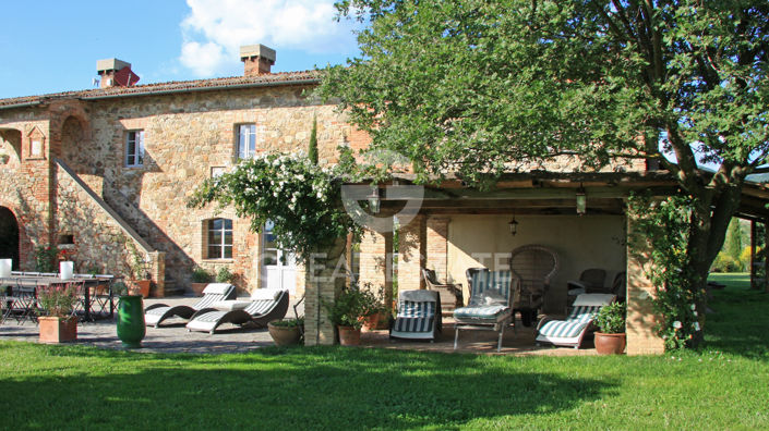 Image No.11-Maison de campagne de 8 chambres à vendre à Sarteano