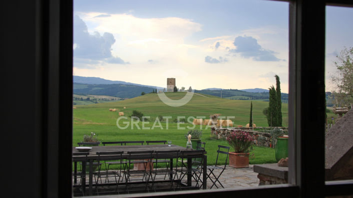 Image No.17-Maison de campagne de 8 chambres à vendre à Sarteano