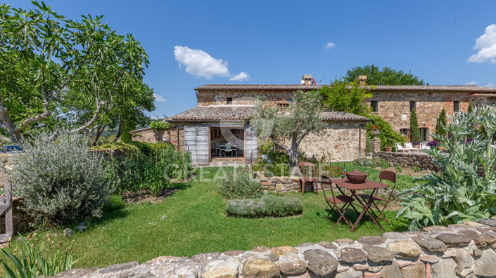 Image No.21-8 Bed Country House for sale