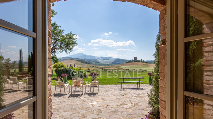 Image No.35-8 Bed Country House for sale