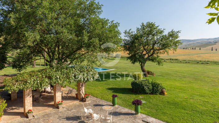Image No.38-8 Bed Country House for sale