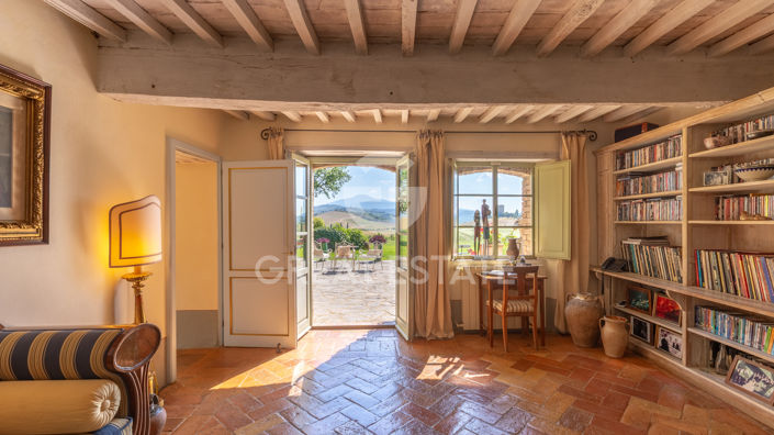 Image No.41-8 Bed Country House for sale