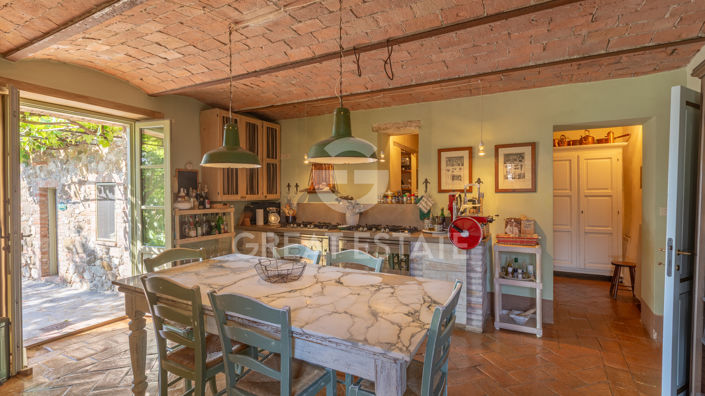 Image No.52-8 Bed Country House for sale