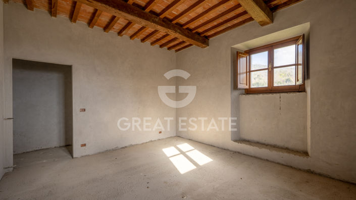 Image No.2-Maison de campagne à vendre à Cortona