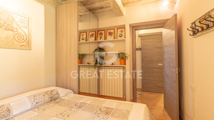 Image No.22-3 Bed Country House for sale