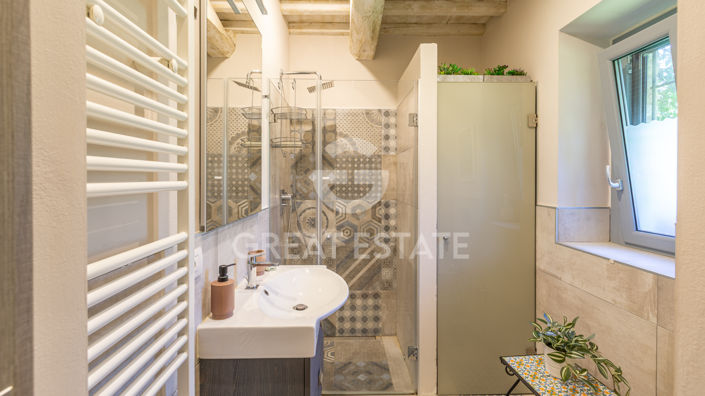 Image No.23-3 Bed Country House for sale