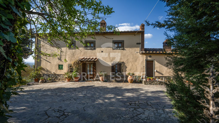 Image No.12-3 Bed Country House for sale