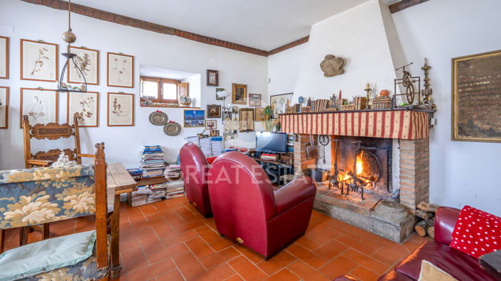 Image No.25-3 Bed Country House for sale