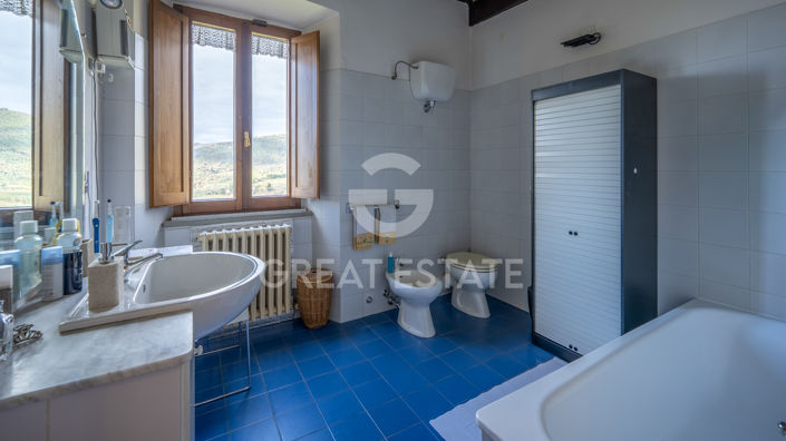 Image No.32-3 Bed Country House for sale