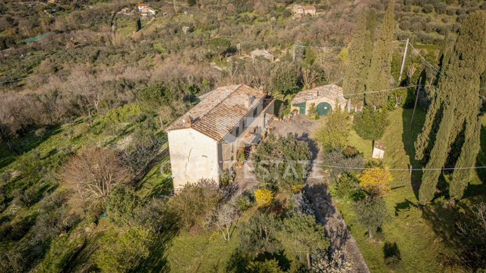 Image No.10-3 Bed Country House for sale