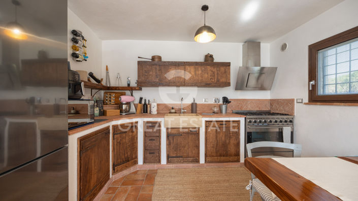 Image No.17-3 Bed Country House for sale