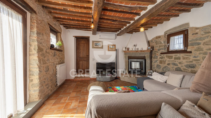 Image No.2-3 Bed Country House for sale